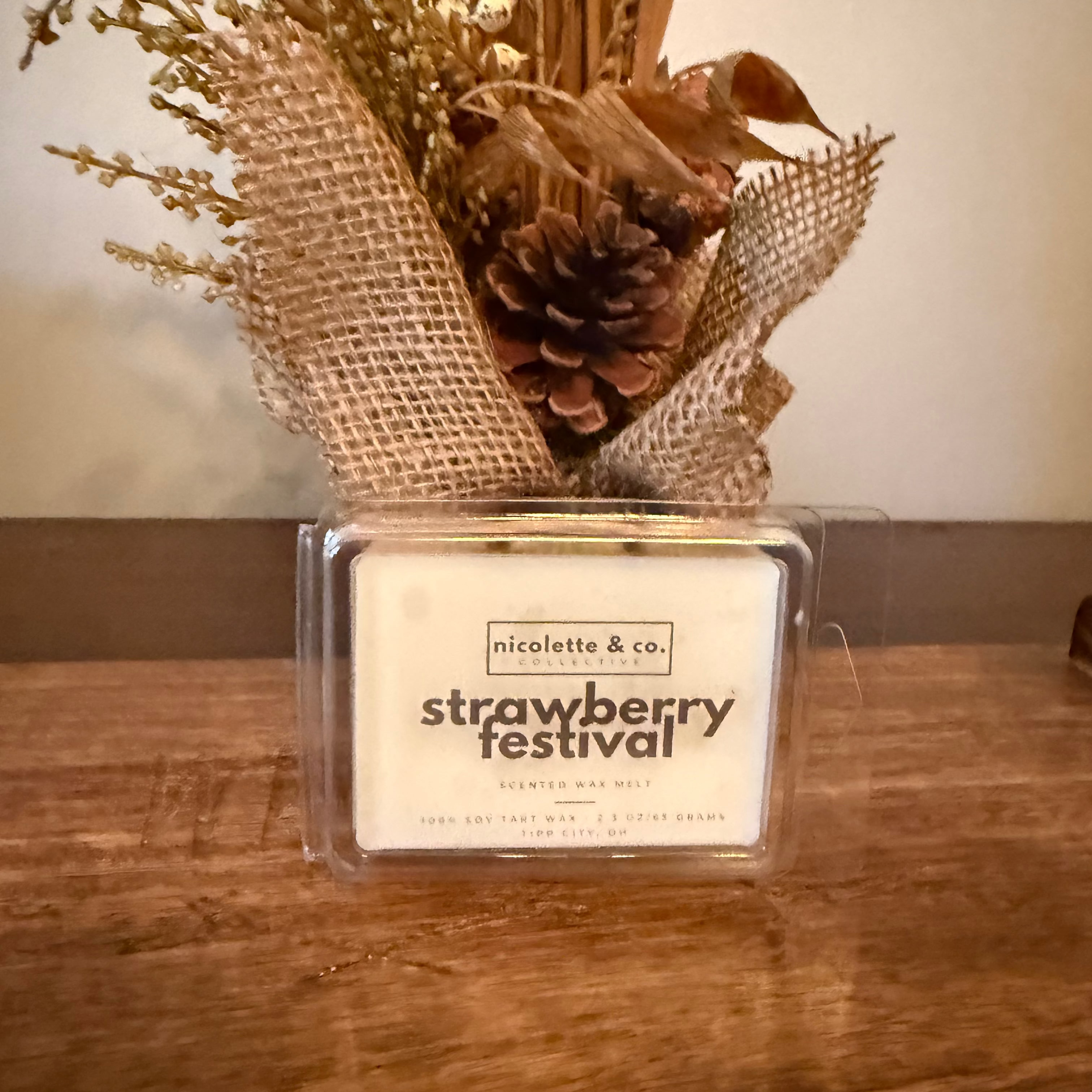 strawberry festival wax melt